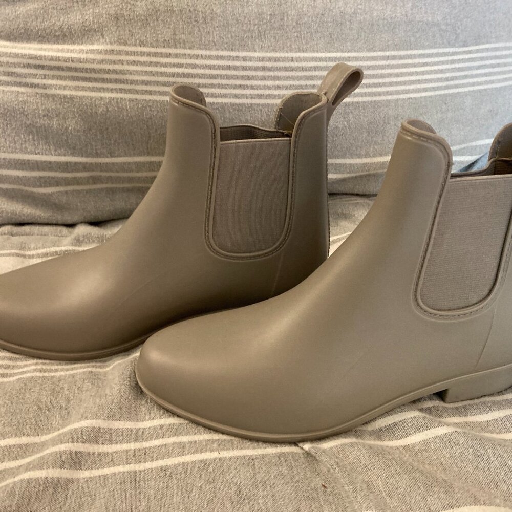 Target ankle rainboot